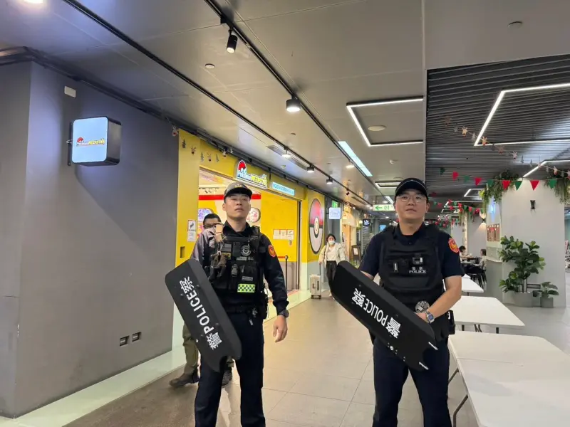 ▲高雄市長陳其邁表示，已請市府相關局處，針對轄內大眾運輸場站及人潮聚集處強化安全維護及預防作為。（圖／陳其邁臉書）