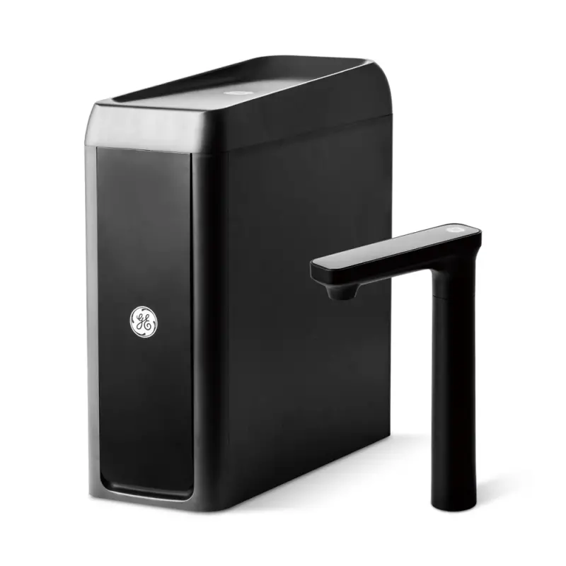 ▲奇異淨水極煦淨熱合一奈濾淨水器原價45,800元，現在特價只要37,800元，官網購買可再享24期0利率和500元商品抵用券，值得把握機會。（圖／品牌提供）