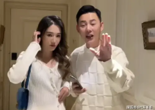 ▲沈夕越（右）和糖糖（左）兩人從相識到結婚、生子，在網路上都有完整紀錄，宣布離婚讓粉絲心碎。（圖／翻攝自搜狐＠代軍哥哥）