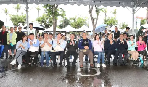 ▲台灣國際造船公司舉辦慶祝52週年慶園遊會活動，民意代表及地方人士到場祝賀。(圖／台灣國際造船公司提供)