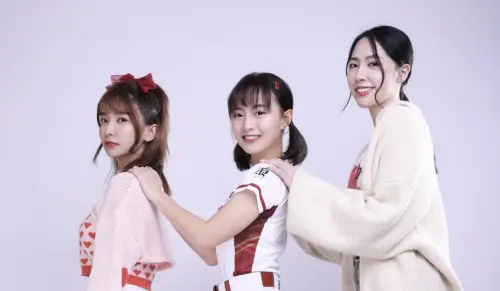 ▲樂天三小福將在陳詩媛和王齊麟婚禮上合體。左起為禾羽、陳詩媛（十元）和宋宋。（圖／翻攝自禾羽IG@kimi_0531）