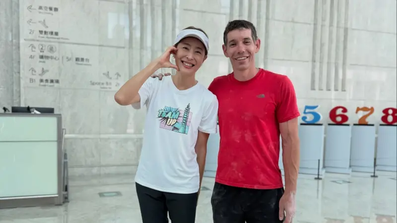 獨／攀岩家Alex爬101！賈永婕揭內幕：不是玩命　授權Netflix直播