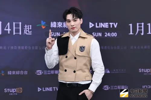 黃偉晉自嘲大頭症！錄外景第二天就發飆　氣喊：怎麼沒冷氣？