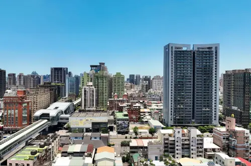 特企／地段前景加持產品與品牌力突圍　亞昕織御買氣猛攻天天成交
