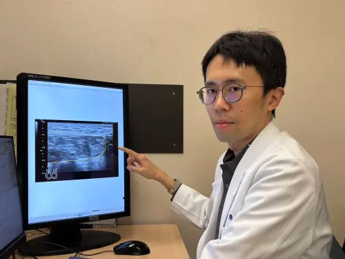 ▲腹股溝疝氣是相當常見的疾病，最典型的症狀就是在下腹接近鼠蹊部的位置出現腫塊。（圖／書田診所提供）