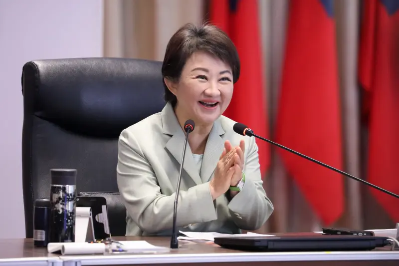 ▲中市長盧秀燕才宣布全城維安加嚴，不料竟有女警上網發文要對她開槍。（圖／台中市政府提供，2025.12.23）