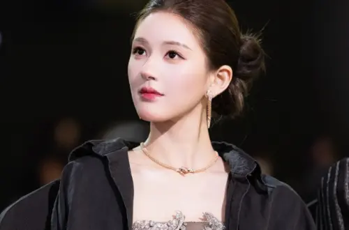 趙露思典禮妝容被嫌髒！認了沒請化妝師　霸氣喊：不再為造型內耗
