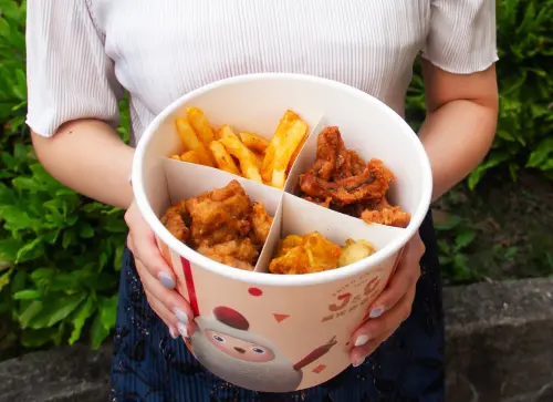 ▲繼光香香雞「聖誕派對餐」399元。（圖／繼光香香雞jgssg.com.tw）