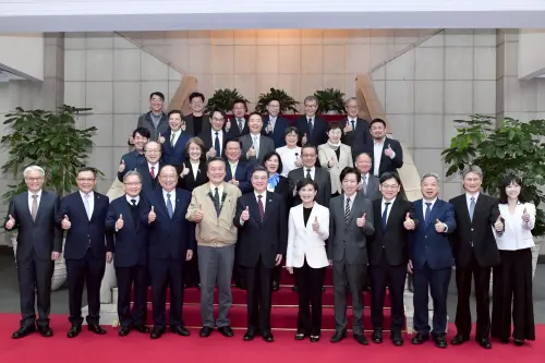 行政院經發會顧問會議　卓榮泰預告2新制明年元旦上路
