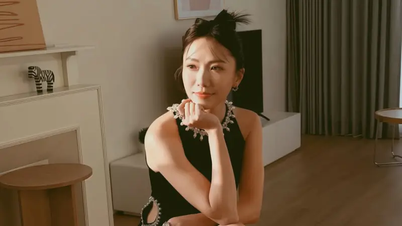 大牙活41年第一次有聖誕樹！親揭無感心碎原因：初戀分手留下陰影