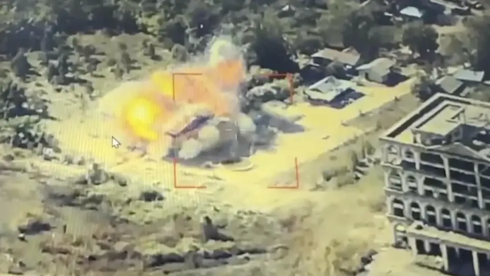 ▲泰國海軍陸戰隊近日展開行動，成功奪回位於達叻府邊境的一處賭場據點。（圖／翻攝自影片）