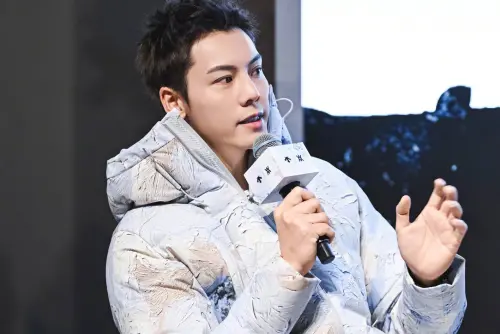 陳偉霆兒子名字被說溜嘴！王安宇尷尬道歉　他1反應被讚：EQ超高
