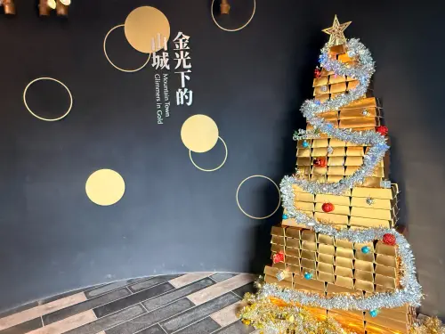 耶誕金喜在黃博！搶拍金磚耶誕樹吃鬆餅、聽Podcast抽好禮
