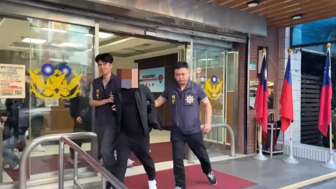 ▲新北市永和區22日晚間發生一起恐怖砍人案，一名33歲王姓男子疑似因債務糾紛被砍。（圖／翻攝畫面）