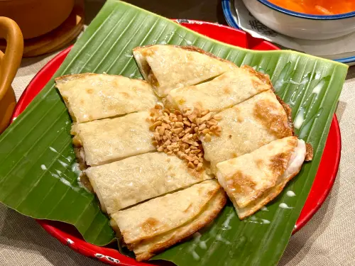 ▲香蕉麻吉煎餅份量不小。（圖／記者蕭涵云攝）