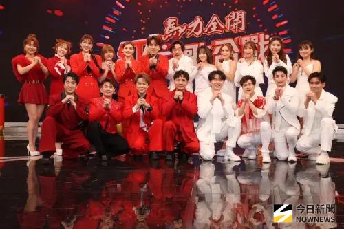 ▲康康摔傷流血仍趕著錄直播，引來眾人關心，吳申梅更趕緊幫他止血。（圖／記者王意馨攝）