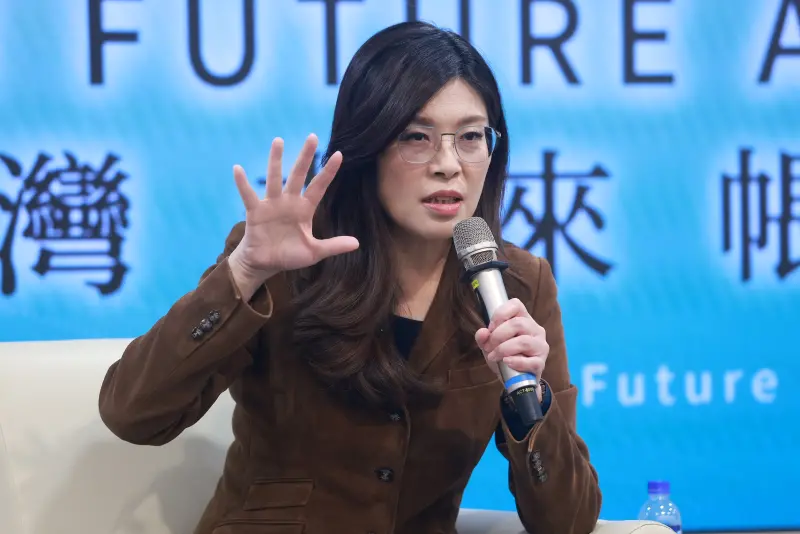 蔡英文平安夜發文悼北捷殺人案　鄭麗文酸：讓賴清德一直芒刺在背