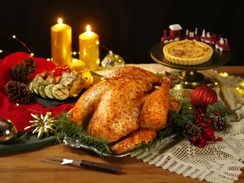 ▲台北花園大酒店推出感恩節及聖誕火雞禮籃，每籃售價3999元。（圖／台北花園大酒店提供）