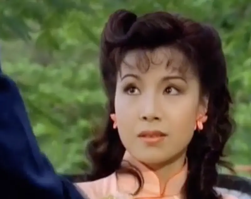 曾奪走歐陽龍的第一次！艷麗女星75歲超凍齡　觀眾驚呼女兒像她姊