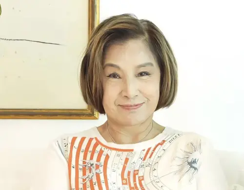 ▲姚煒的保養工夫受到觀眾的佩服，認為她比女兒還凍齡。（圖／摘自 趙式芝 小紅書）