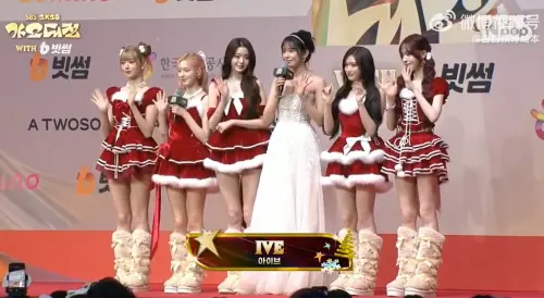 ▲IVE超應景紅裙走紅毯！張員瑛秒變聖誕精靈（圖／微博＠告白預行繪本）