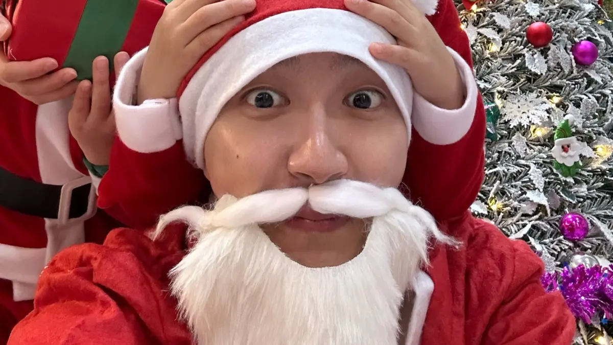 ▲福原愛再嫁又懷孕，江宏傑（如圖）送上祝福，昨天他Cos聖誕老公公取悅家人。（圖／江宏傑x桌球IG＠chiang_hung_chieh）