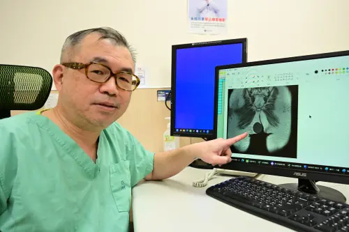 ▲脂肪瘤是一種常見的良性腫瘤，源自脂肪細胞異常增生，會悄悄出現在身體任何有脂肪的地方。（圖／亞大附醫提供）