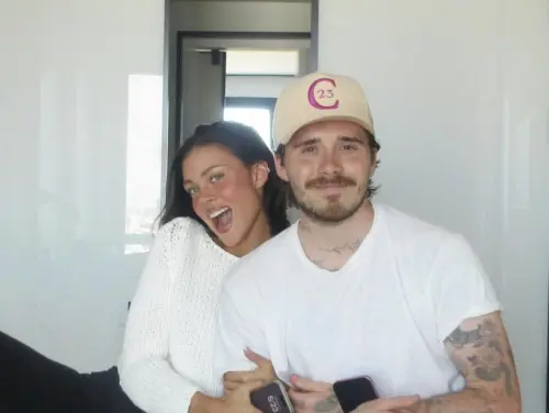 ▲布魯克林貝克漢（右）對妻子妮可拉佩茲（左）死心塌地，都不會違背她的意思。（圖／摘自IG@brooklynpeltzbeckham）