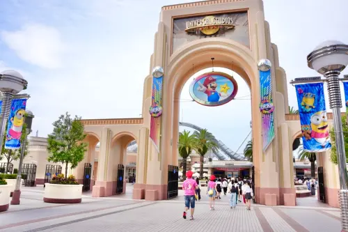 ▲可樂旅遊獨家於春節期間，安排日本環球影城THE SHOW TIME新春包場派對。（圖／可樂旅遊提供）