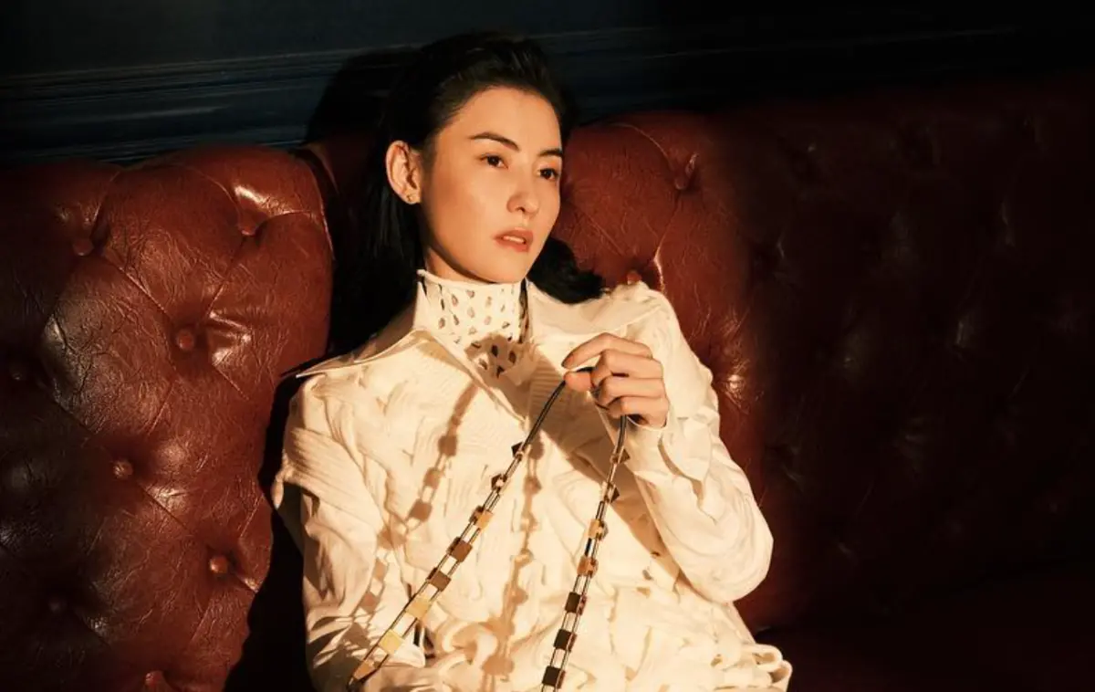 ▲張柏芝近日在節目上自爆她剖腹生子後出院返家休養，竟沒人在家，她還獨自幫愛犬接生，導致自己傷口也發炎腫脹，只能獨自抹消炎藥，令人鼻酸。（圖／張柏芝IG@cecilia_pakchi_cheung）