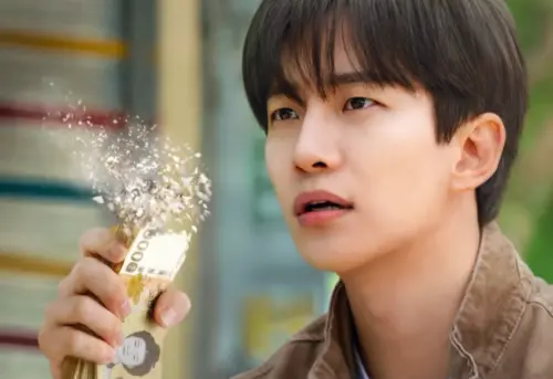 《現金英雄》今上線！李俊昊狂噴錢救人、李彩玟姜漢娜變反派兄妹
