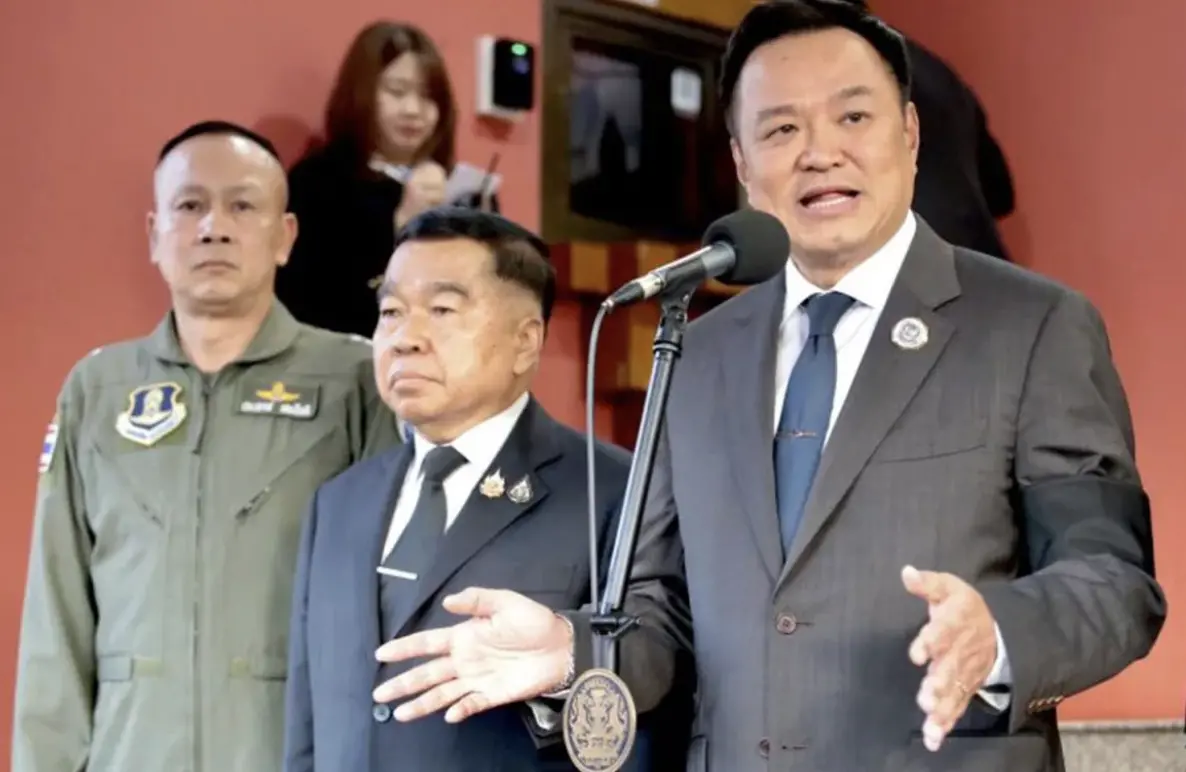 ▲柬埔寨與泰國邊境衝突持續，泰方一方面表態願意停火，另一方面也強調不會撤出已掌控地區。（圖／翻攝自Bangkok Post）