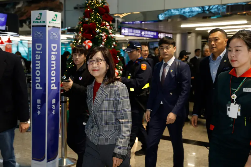 ▲北市副市長林奕華率北市府團隊啟程前往上海市參加為期二天的雙城論壇。（圖／北市府提供）