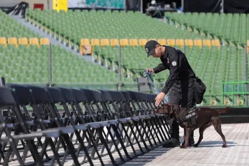 ▲五月天維安。（圖／翻攝自臺中TCPB波麗士粉專）