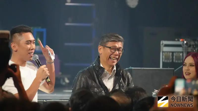 藍營議員現身黃國昌造勢場　陳明義：藍白合有公平機制大家都期待