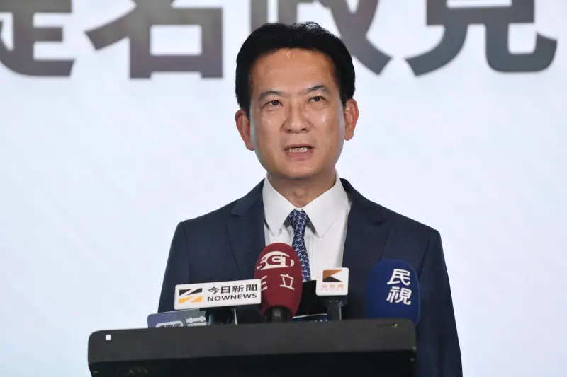 陳亭妃不滿「不明民調」攪局！林俊憲嗆：不要數字不合就跳起來