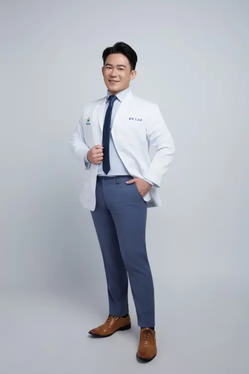 ▲亞灣馬光中醫診所藍涵鐘醫師。（圖／馬光中醫提供）