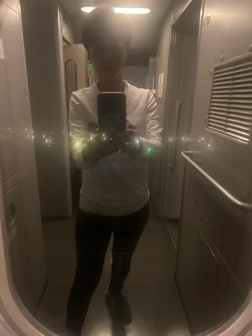 宜蘭7.0強震！陳亭妃政見會後搭高鐵突停駛　籲民眾注意安全
