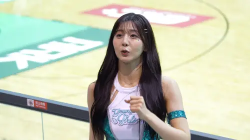 ▲洋基女孩隊長睦那京似乎對於強震感到十分淡定。（圖／記者張一笙攝）