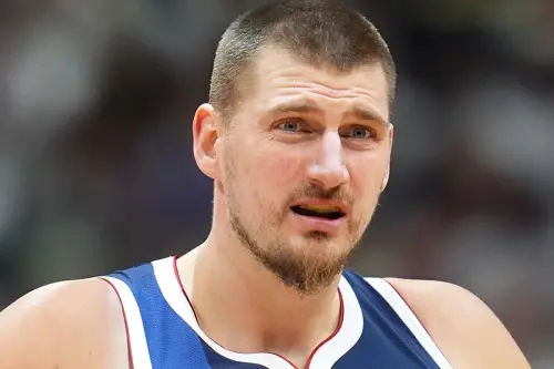 ▲相較之下，MVP競爭對手約基奇（Nikola Jokić）本季已缺席16場，若再缺賽一場便會喪失角逐個人獎項的資格。（圖／美聯社／達志影像）