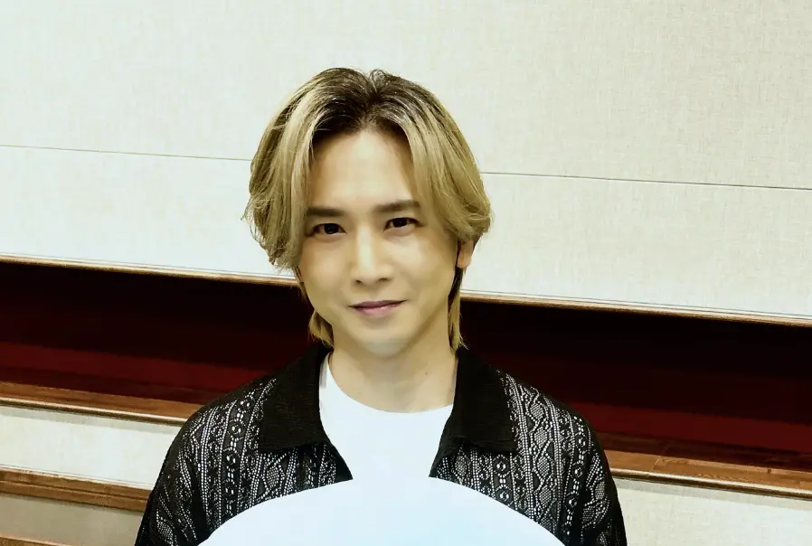 ▲46歲日本男星堂本光一宣布結婚，女方式一般人，而交往多年的女友佐藤惠在9月底離開經紀公司，也清空社群，的確已經是「圈外人」。（圖／翻攝自IG@koichi.domoto_kd_51）