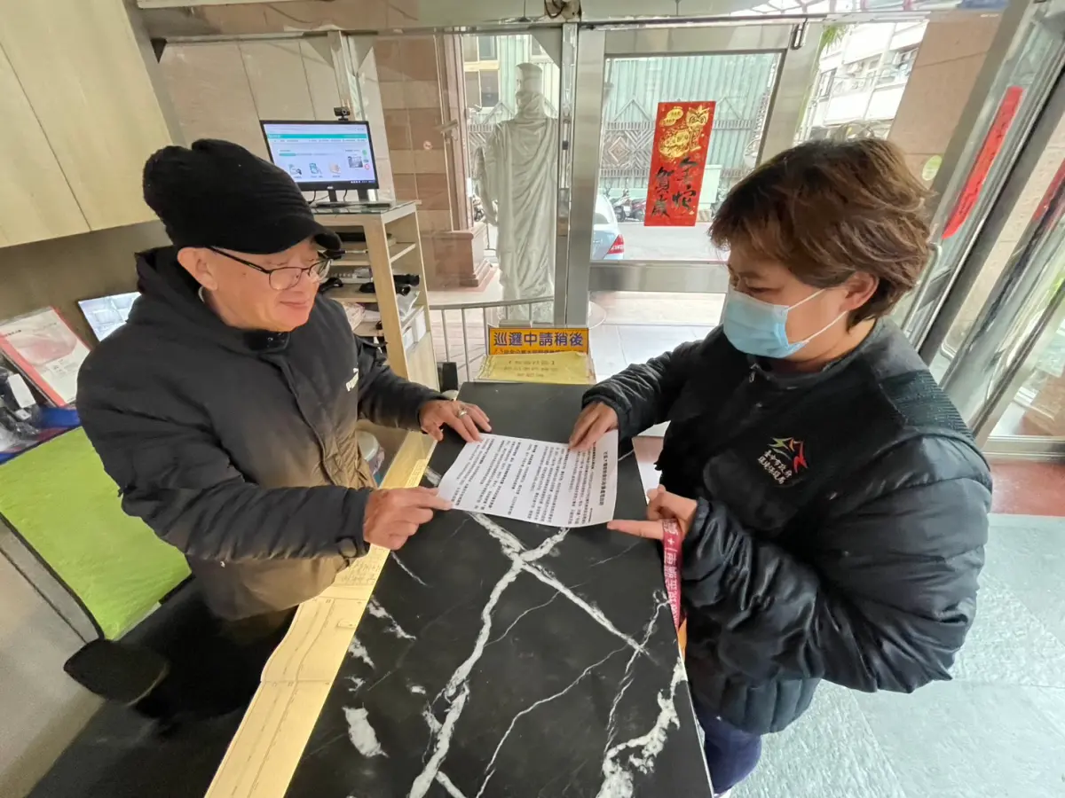 ▲環保局提前盤點社區大樓-並責成環保局清潔隊主動介入協調(圖／環保局提供2025.12.28)