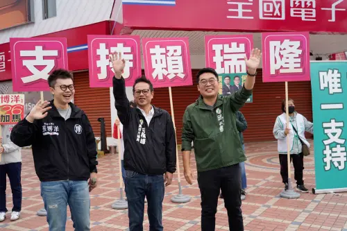 ▲今天「高雄大串連 力挺賴瑞隆」由高雄11選區市議員及議員參選人在各自選區串連同步喊出「支持賴瑞隆 延續高雄光榮」口號。（圖／立委賴瑞隆辦公室提供）