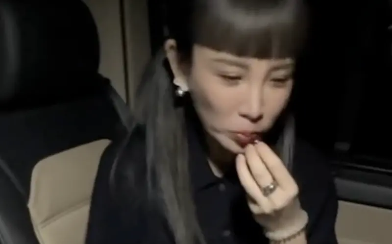 ▲跨年「吃12顆葡萄」的轉運儀式近幾年突然爆紅，不少網友分享親身實測，很多人成功脫單、轉運成功，當中還包含歌手魏如萱（娃娃），讓一票人今年躍躍欲試。（圖／翻攝自Threads@waawei）