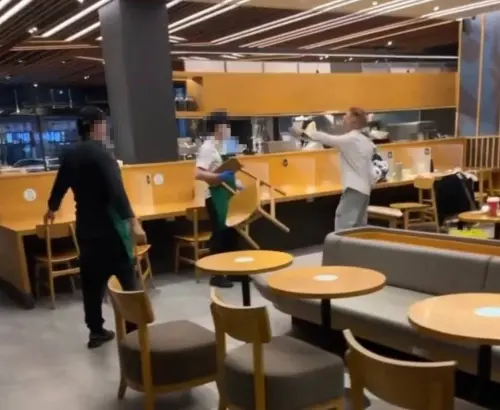 移工咖啡店摔椅打人　員工挺身保護同事及客人
