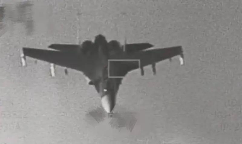 破紀錄！共軍圍台軍演130架次共機擾台　國軍嚴密監控