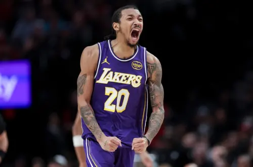 NBA／湖人雙向小將砍21分！史密斯來者何人？竟是全美第一高中生
