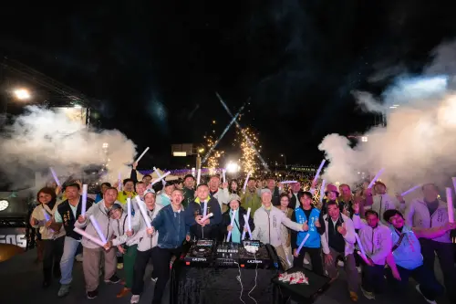 ▲水里歲末演唱會，大咖陣容堅強，節目內容跨越嘻哈、流行、台語金曲與電音，打造多層次舞台魅力，吸引不同世代觀眾參與。（圖／水里鄉公所提供）