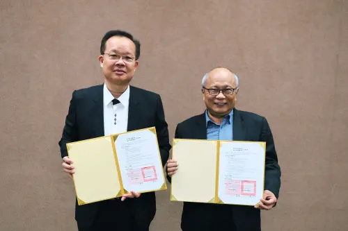 ▲科博館與海生館今（29）日正式簽署合作備忘錄（MOU），宣示兩館將展開長期且系統性的深度合作。（圖／科博館提供）