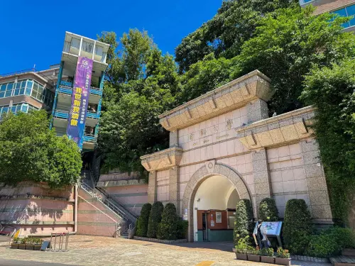 世新新生註冊率高居雙北私校第一　部分頂大碩博士班招生掛蛋
